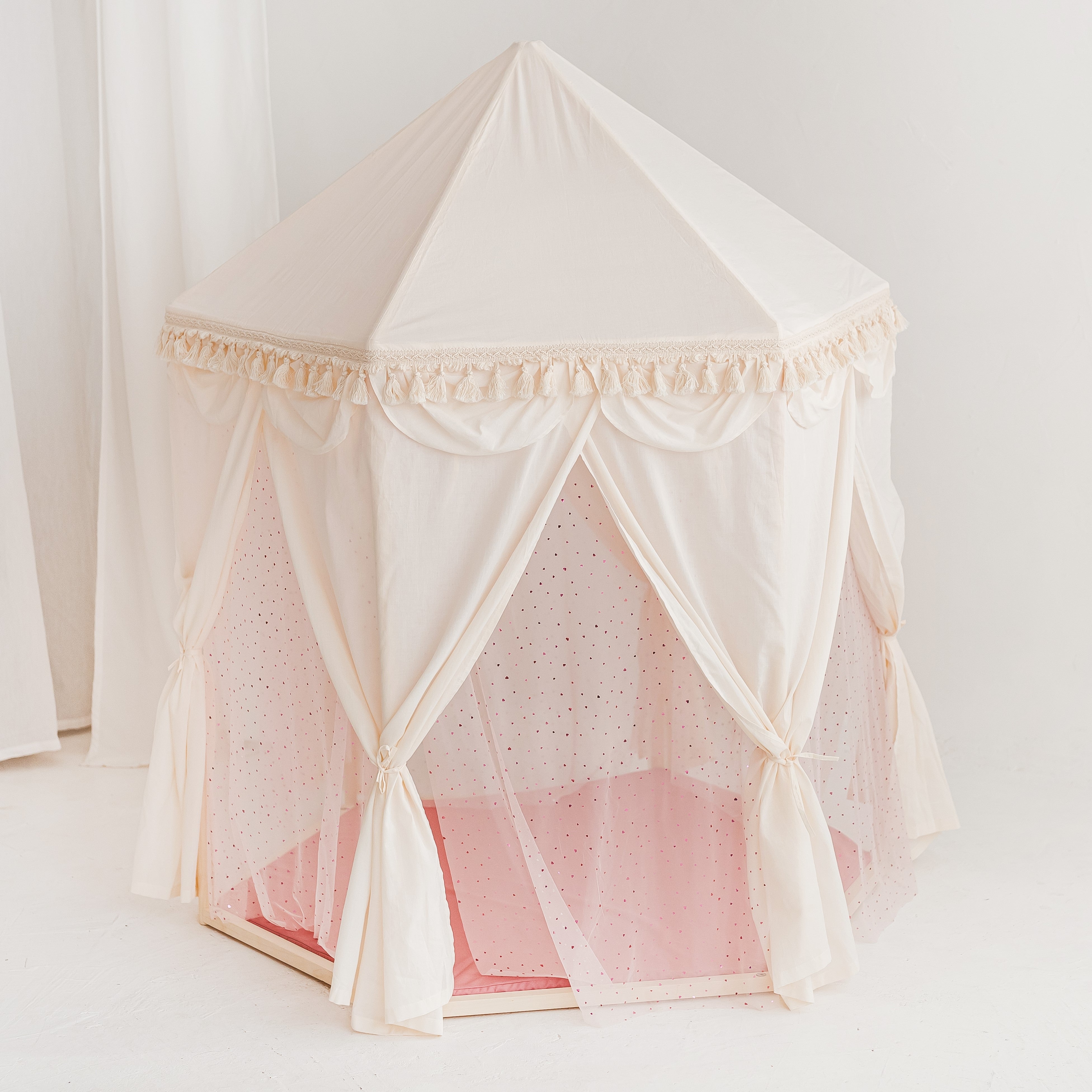 mini tent house MINICAMP Boho Indoor Playhouse Tent in Pavilion Shape Play Tent with rose mat